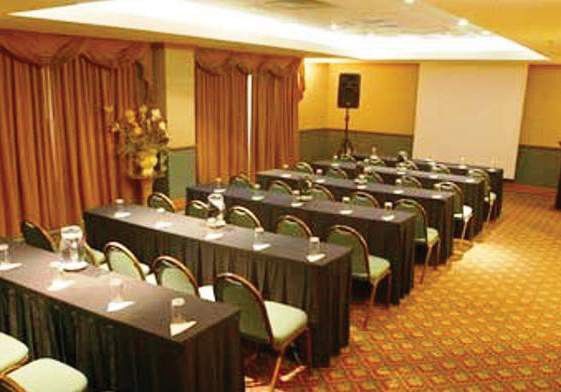 HOLIDAY INN EXPRESS TORREON, AN IHG HOTEL TORREON 2* (Mexico) - from US$ 61  | BOOKED